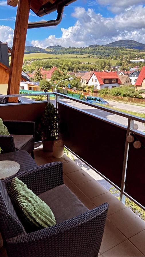 Apartman Na Vysine Appartamento Vrchlabí Esterno foto